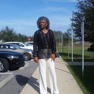 Meet your Posher, Vera